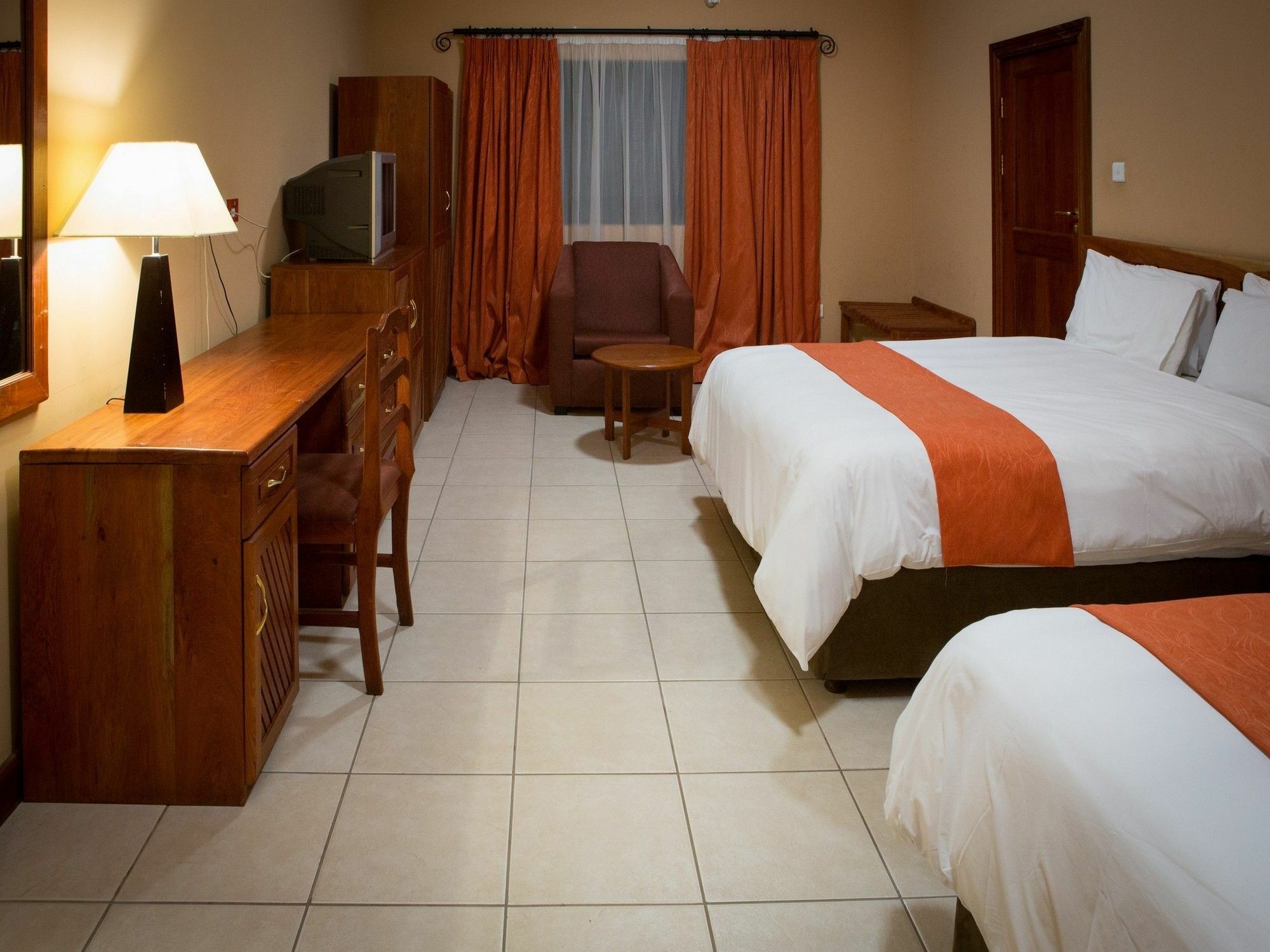 M'Kango Golfview Hotel Lusaka Exterior photo