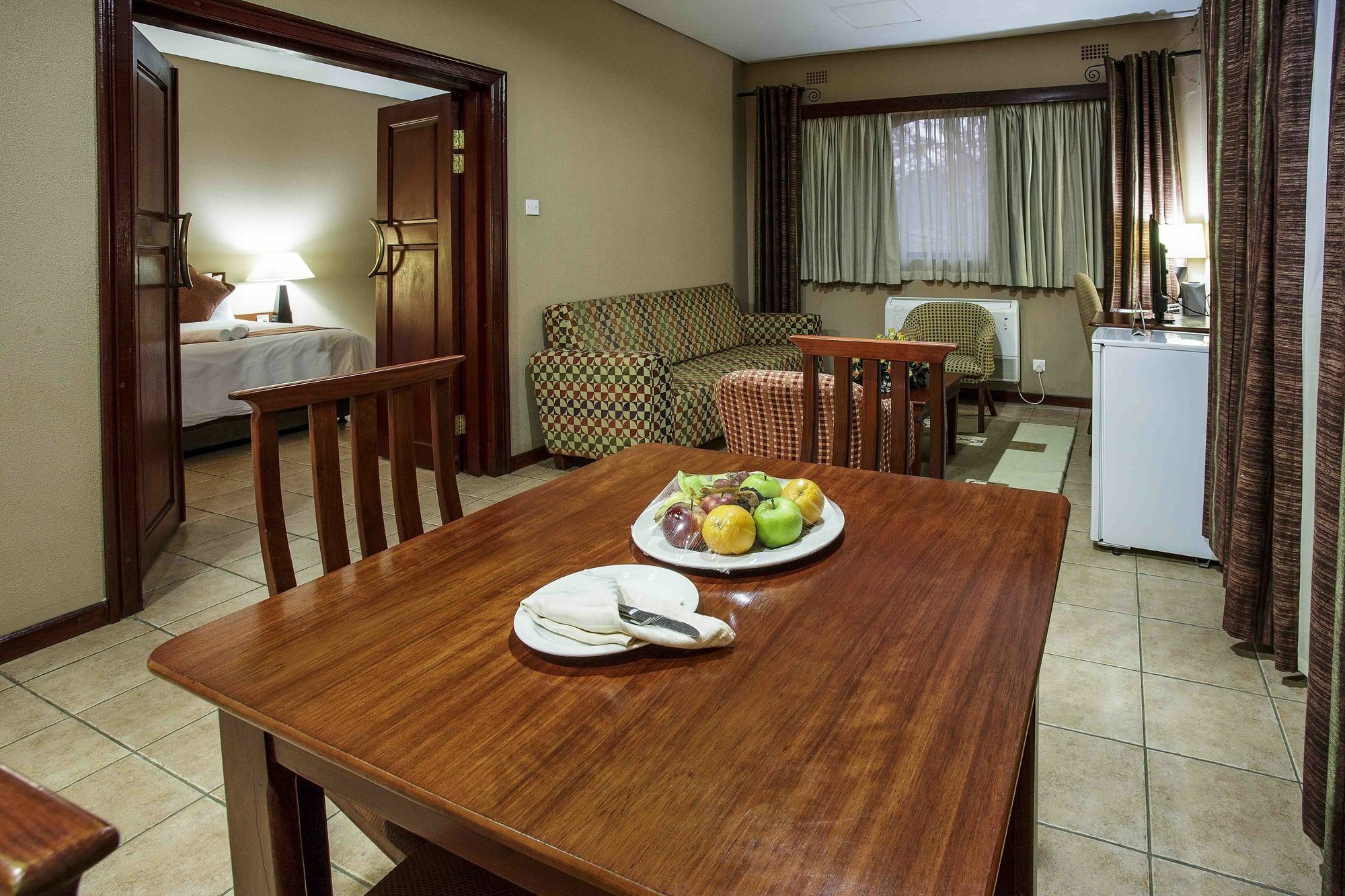 M'Kango Golfview Hotel Lusaka Exterior photo